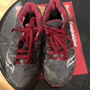 Ever Run Saucony shoes